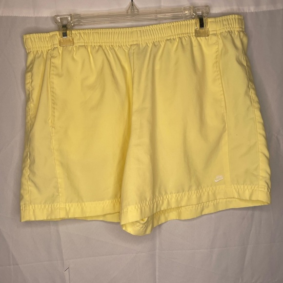 Nike Pants - Nike Woman Shorts